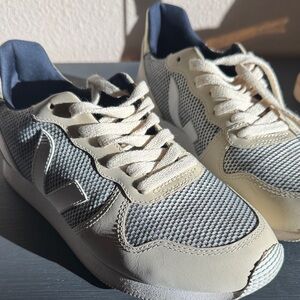 Veja Cream and Blue Women's Sneakers